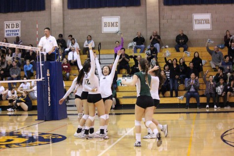 Varsity girls volleyball loses 3-1 to Menlo High School in CCS Semifinals