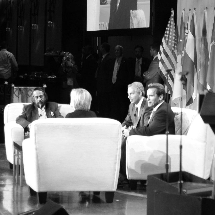 Governor+Arnold+Schwarzenegger%2C+Prime+Minister+Tony+Blair%2C+and+Nobel+Laureate+Dr.+Rejendra+Pachauri+discuss+climate+change+at+the+culmination+of+the+GGCS2