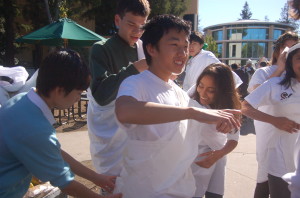 Second Day of Homecoming Week: Toilet paper toga event is held in honor of sophomores’ Homecoming theme
