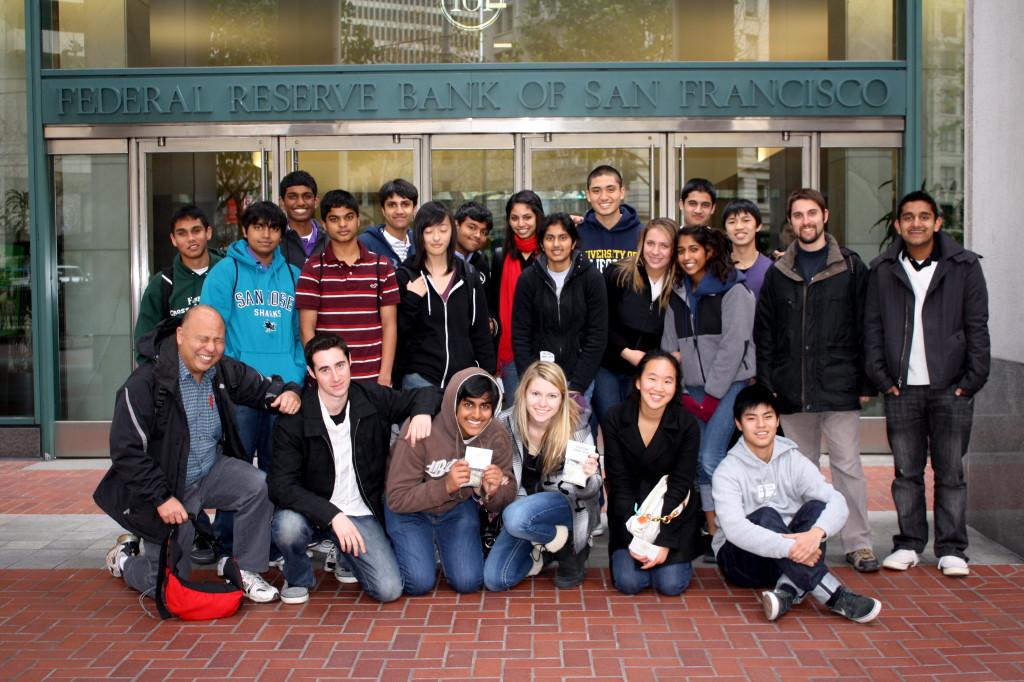Field trip in San Francisco: Economics class travels to the Federal Reserve Bank