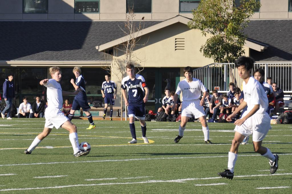 Boys varsity soccer begin league with a record of 0-1
