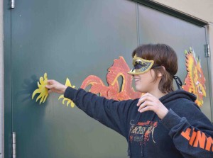Spirit Club hosts pin-the-tail-on-the-dragon during Thursday lunches