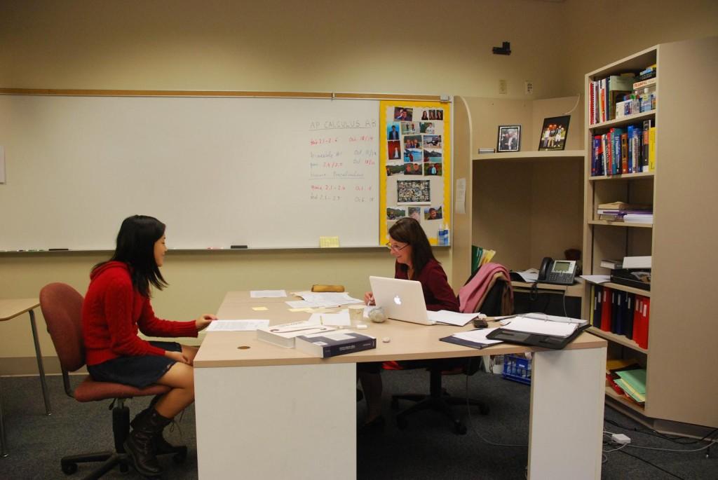 Freshman advisor Gabriele Stahl discussed comments with advisee Kaylan Huang during extended extra help on Thursday, October 11.