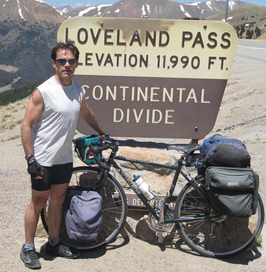English+teacher+Charles+Shuttleworth+makes+it+to+Loveland+Pass%2C+with+elevation+11%2C990+feet.