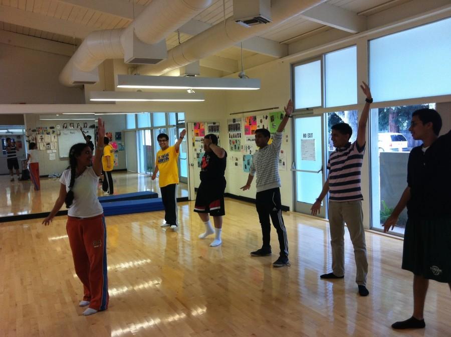 Students rehearse for the upcoming dance production. Rehearsals began this week for the upper school dance production, which premieres on Jan. 30.