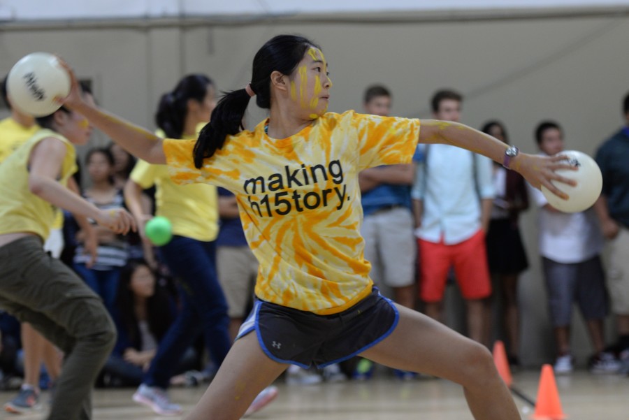 Leeza Kuo (15) throws a ball during the dodgeball game today during long lunch. 
