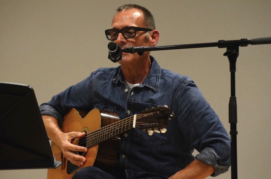 English teacher Marc Hufnagl sings Lonely Town in the Nichols Auditorium. He released his album Lundenearlier in May and is now available for purchase on iTunes, Amazon and Spotify. 
