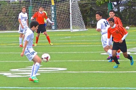 Varsity boy’s soccer beats San Mateo 5-2