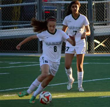 Center midfielder Kailee Gifford (10) dribbles the ball in the first half of today’s game against Menlo. Kailee scored the Eagles’ lone goal today, bringing the score to 1-4.