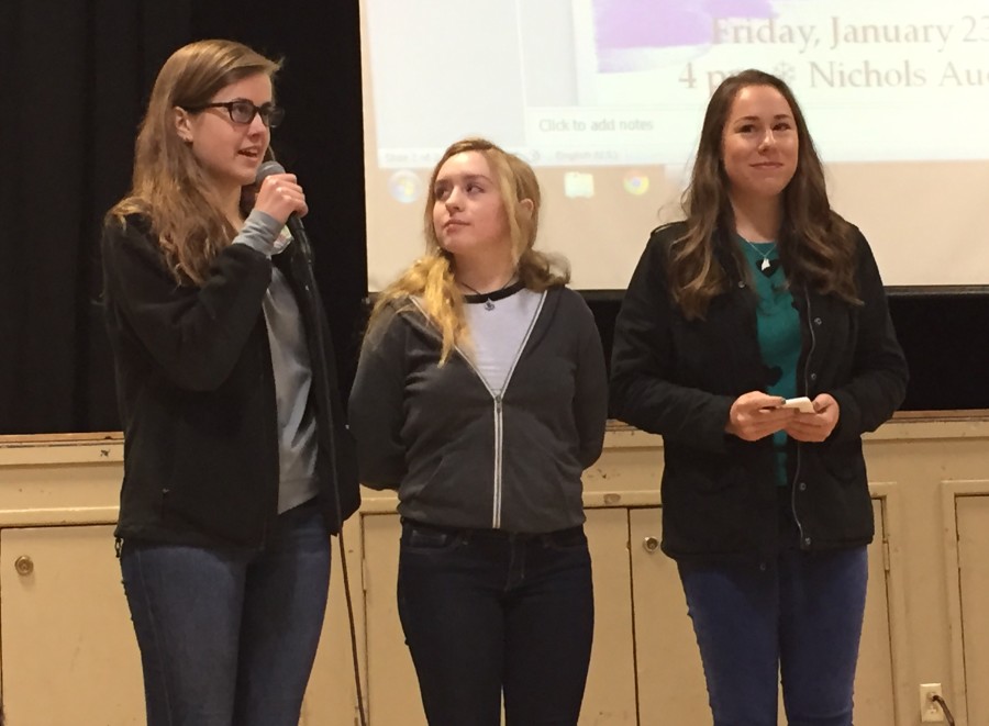 Seniors Madi Lang-Ree, Zoe Woehrmann, and Caroline Howells announced that Conservatory certificate candidates that are juniors will be performing this Friday in the Nichols Auditorium at 4 p.m. 