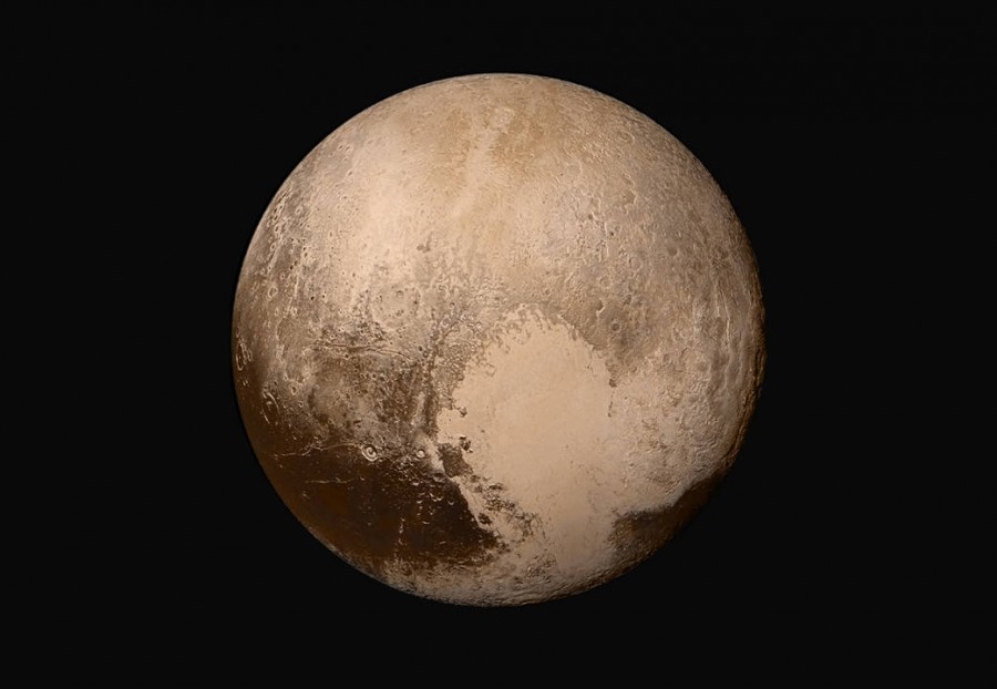 New Horizons passes Pluto, returns pictures home