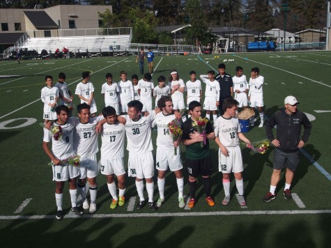 Varsity boys soccer loses senior night game to Kings Academy