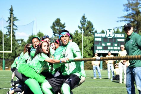Upper school holds first spirit rally of 2017-2018 school year