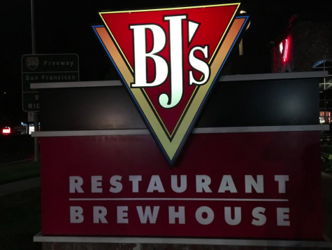BJs Restaurant & Brewhouse: Dessert Before Dinner