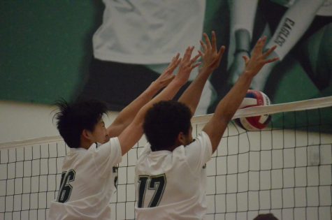 Varsity boys volleyball defeats Mountain View in four sets