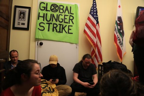 “For the change in humanity”: Members from global environment movement participate in hunger strike