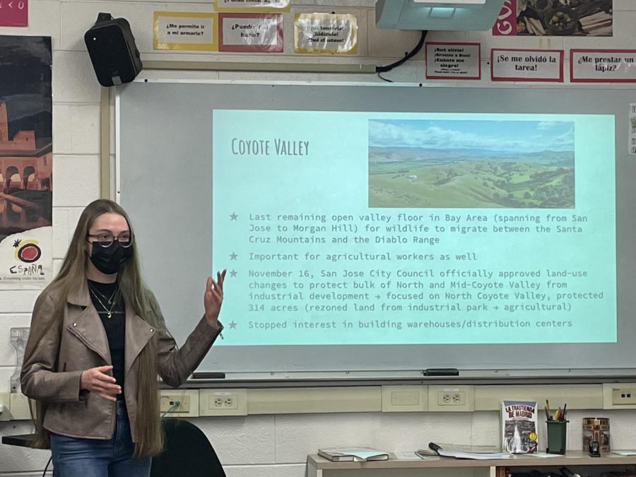 Green Team co-president Camilla Lindh (12) talks about protecting Coyote Valley from industrial development during the clubs meeting last Wednesday during long lunch. This local place is a location Green Team has been working on saving since the beginning of the year.