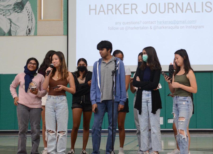 Harker Journalism strategic introduce themselves at Tuesdays school meeting. This years first school meeting included presentations by Model UN, Conservatory, HarkerDev, journalism and athletics. 