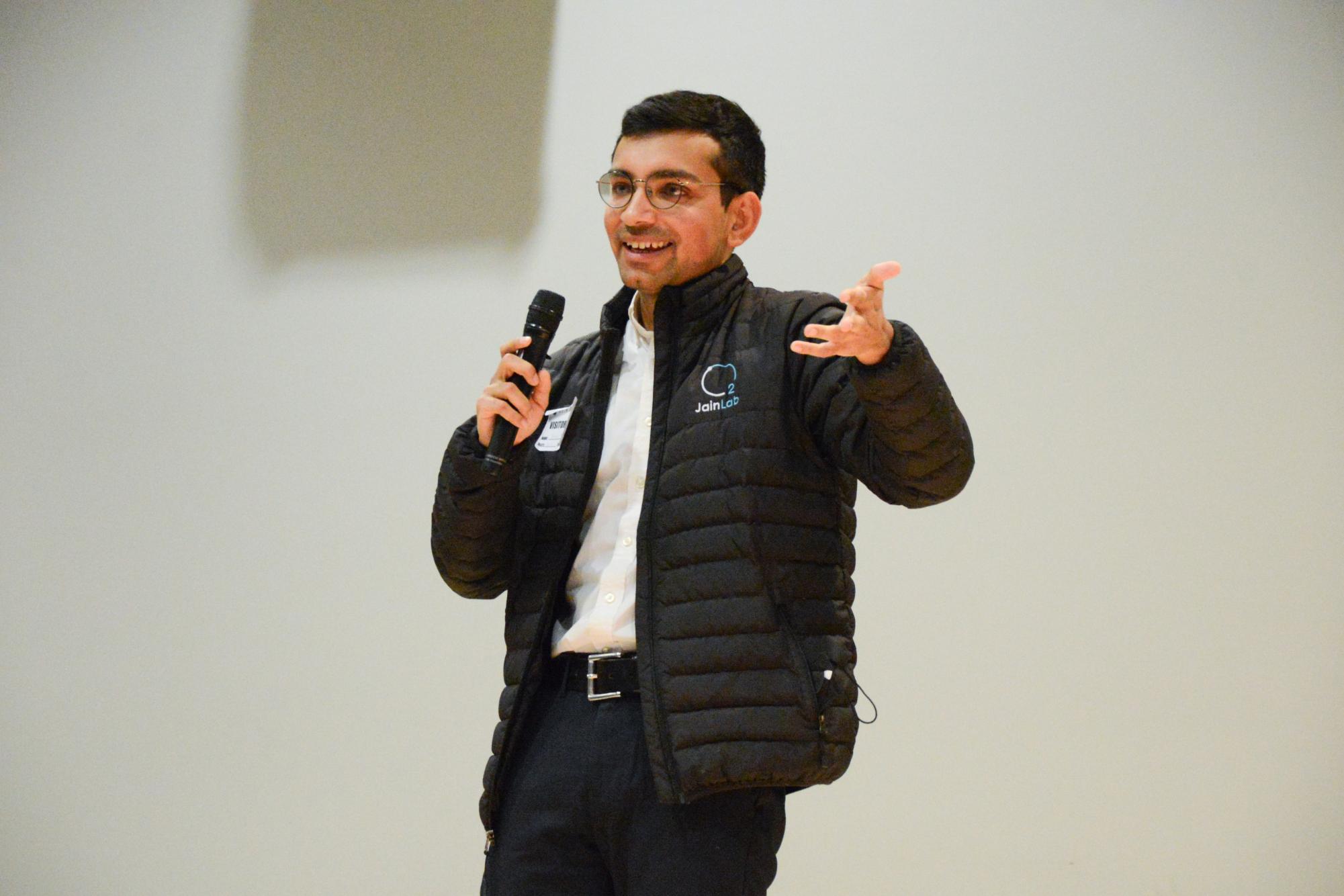 Ayush Midha ('15) answers a student question about his choice to pursue a medical degree. His interest in healthcare systems from debate brought him to the Jain Lab of University of California, San Francisco.