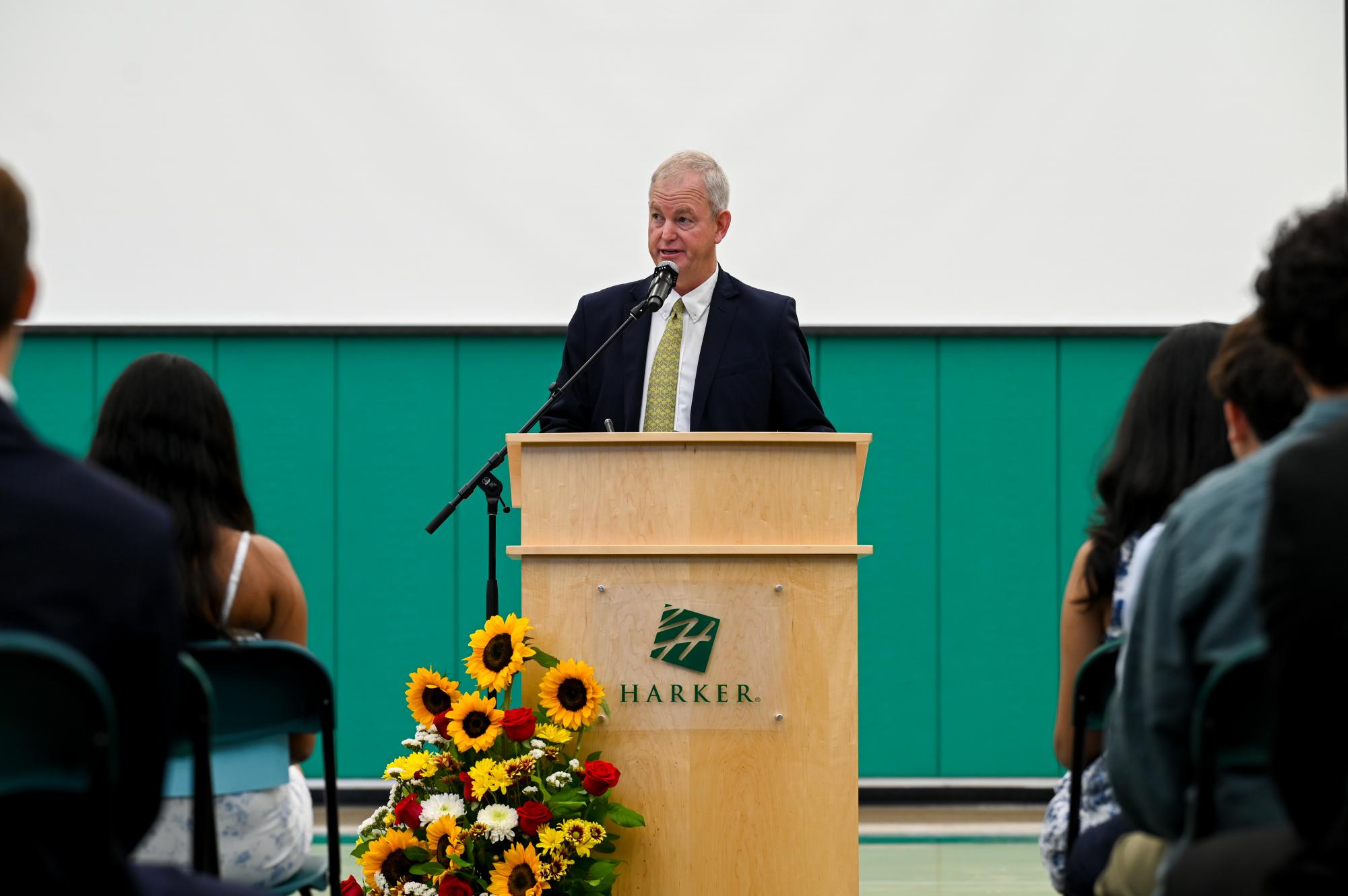 Head of School Brian Yager delivers opening remarks to begin the Matriculation ceremony. He highlighted how the diversity of personalities in the student body strengthens the Harker community.
